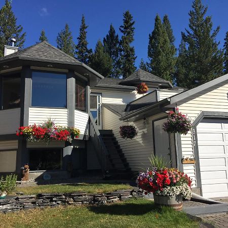 Bed & Breakfast Monarch Canmore Dış mekan fotoğraf